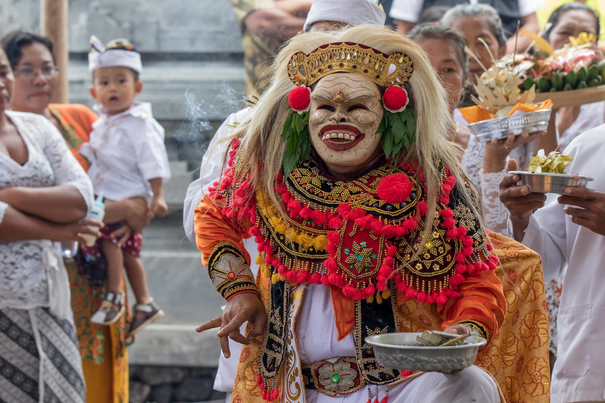 Mask Dance - Bali - Duniart - Photography and Blog by Toine IJsseldijk